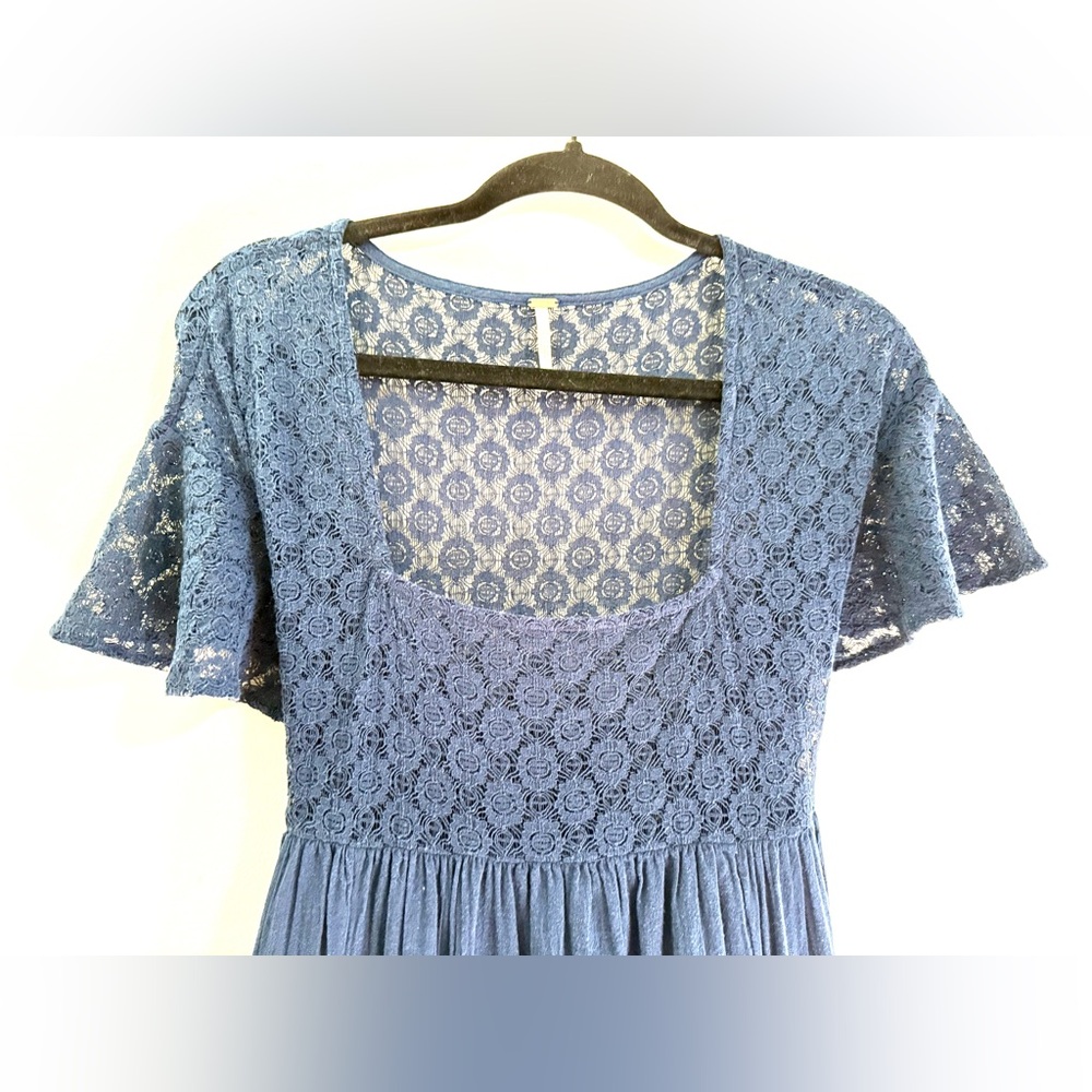 Free People Bring the Romance Handkerchief Hem Lace Maxi Dress in Navy Blue - S - Picture 5 of 13